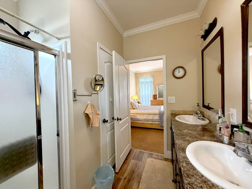 204 Rotterdam a Ellenton, FL Mobile or Manufactured Home for Sale